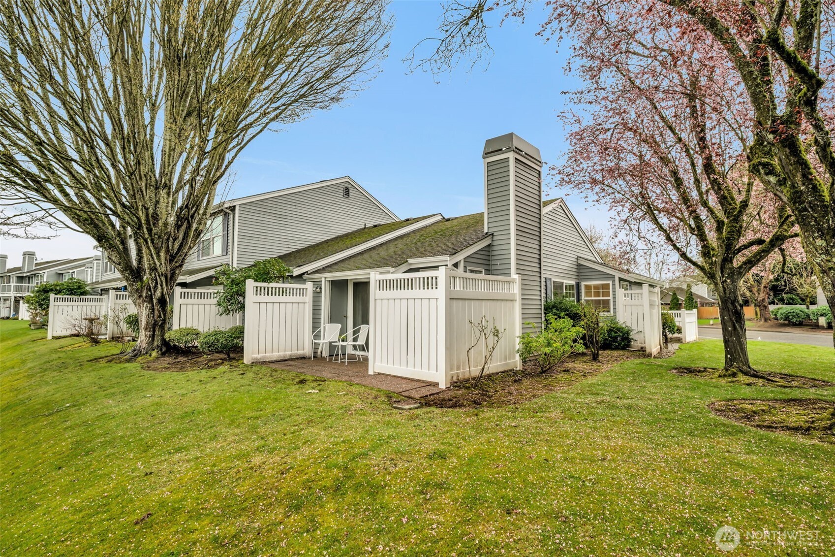 5736 S 238th Court #E1, Kent, WA 98032