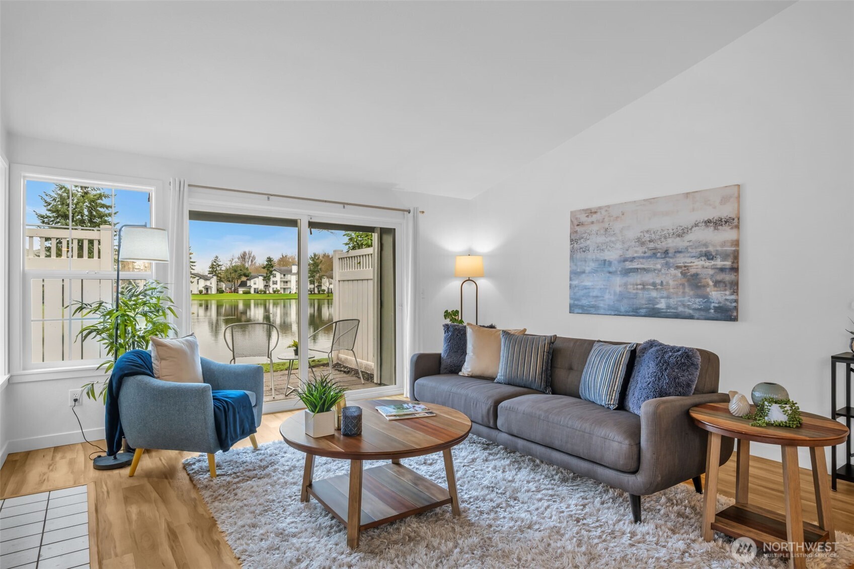 5736 S 238th Court #E1, Kent, WA 98032