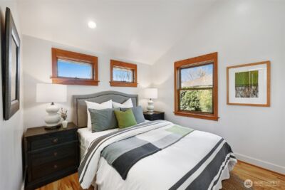 8333 27th Avenue NW, Seattle, WA 98117 - Photo 14