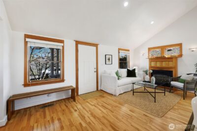 8333 27th Avenue NW, Seattle, WA 98117 - Photo 5