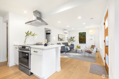 1722 Martin Luther King Jr Way , Seattle, WA 98122 - Photo 8