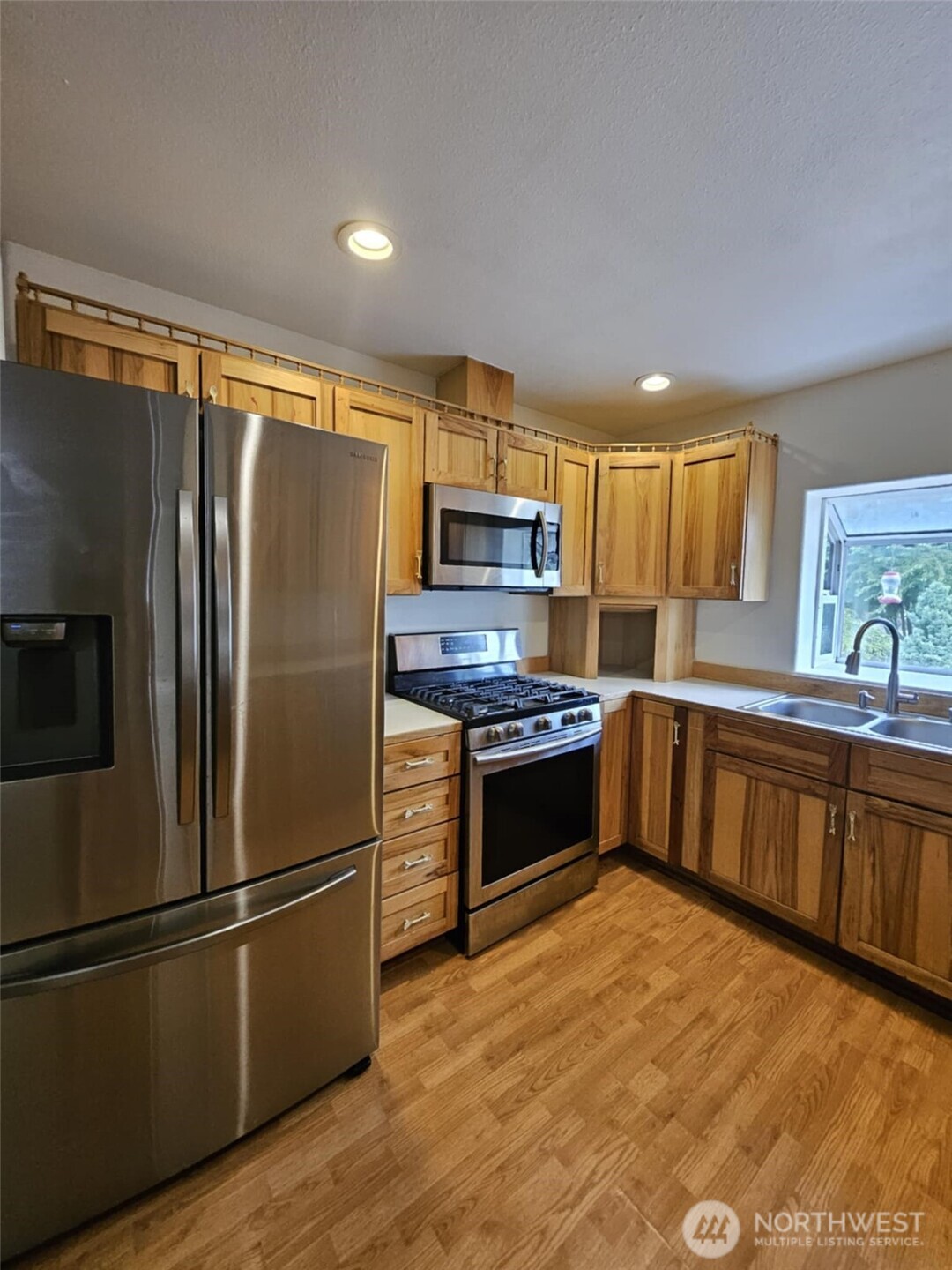 4415 W Jarstad Drive , Bremerton, WA 98312