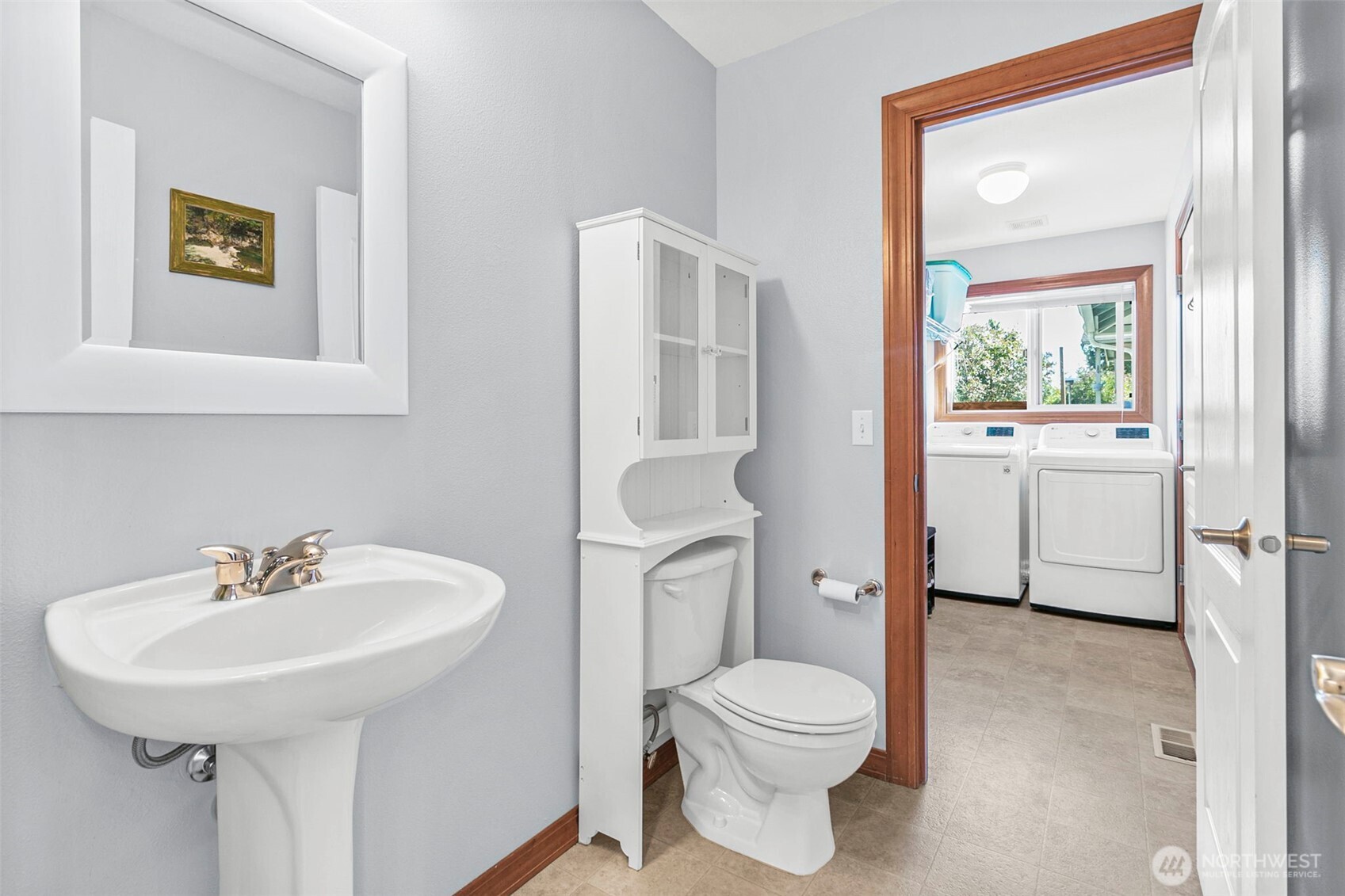 403 207th Avenue E, Lake Tapps, WA 98391-5611