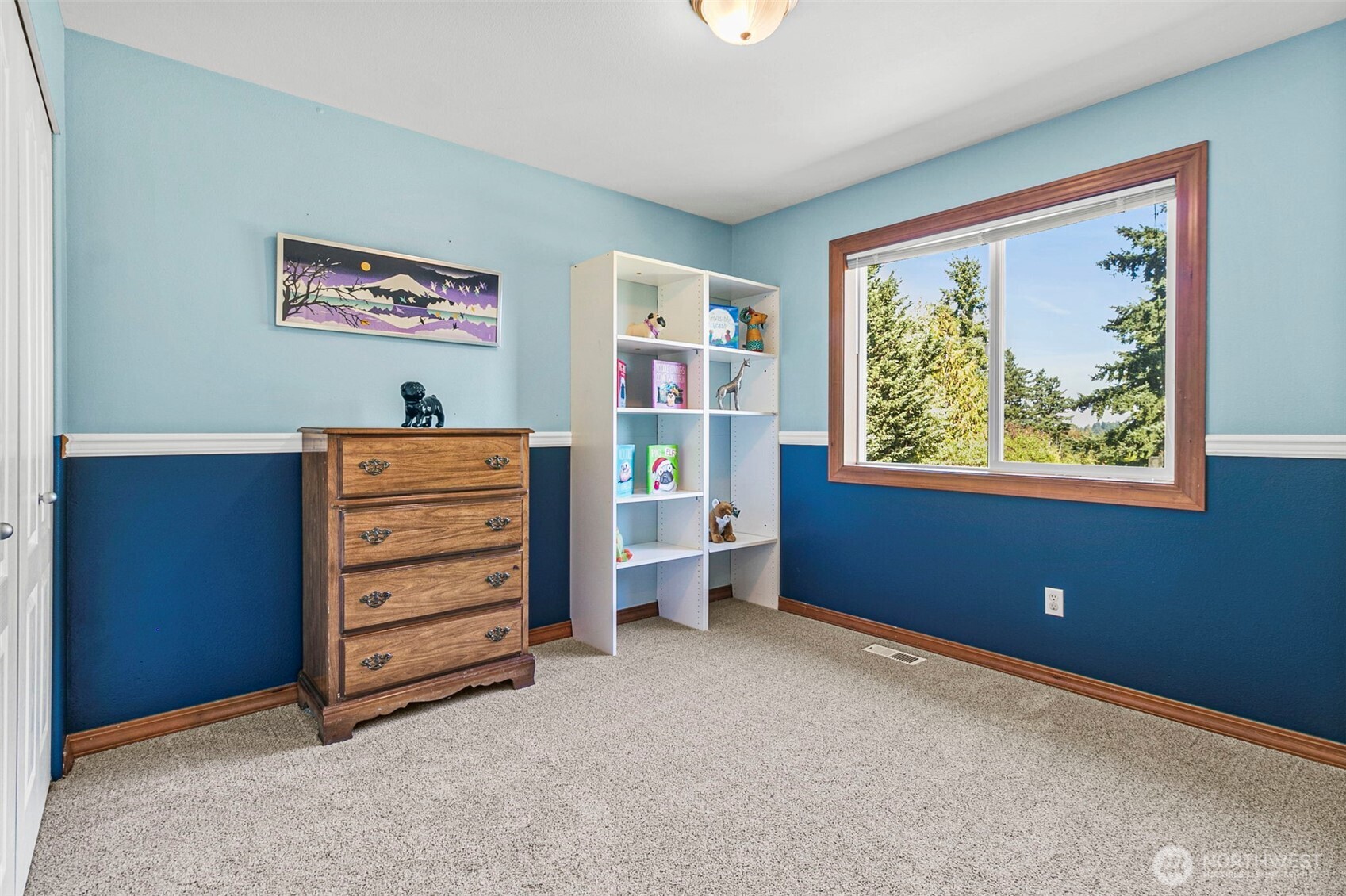 403 207th Avenue E, Lake Tapps, WA 98391-5611