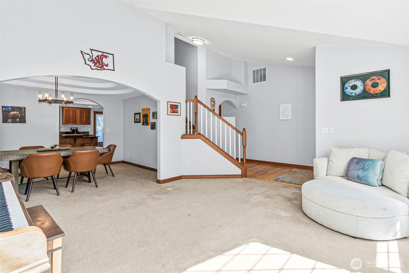 403 207th Avenue E, Lake Tapps, WA 98391-5611