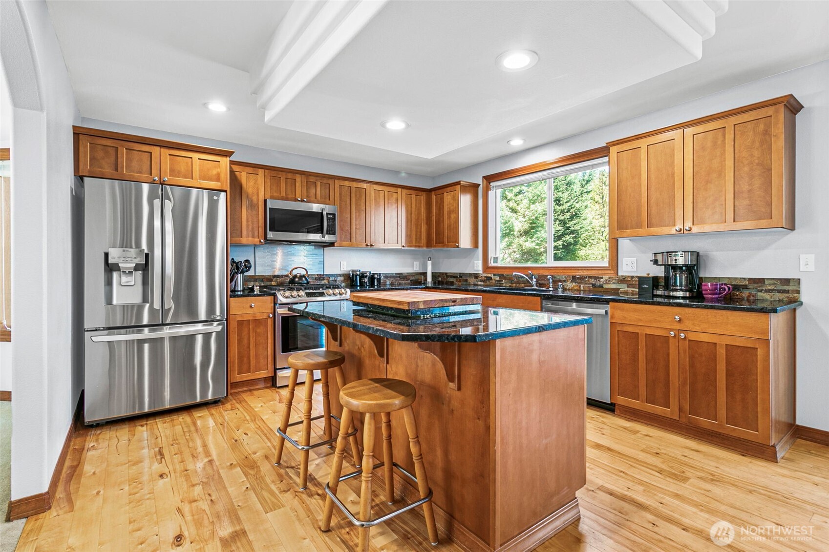 403 207th Avenue E, Lake Tapps, WA 98391-5611