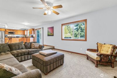 403 207th Avenue E, Auburn, WA 98391-5611 - Photo 14