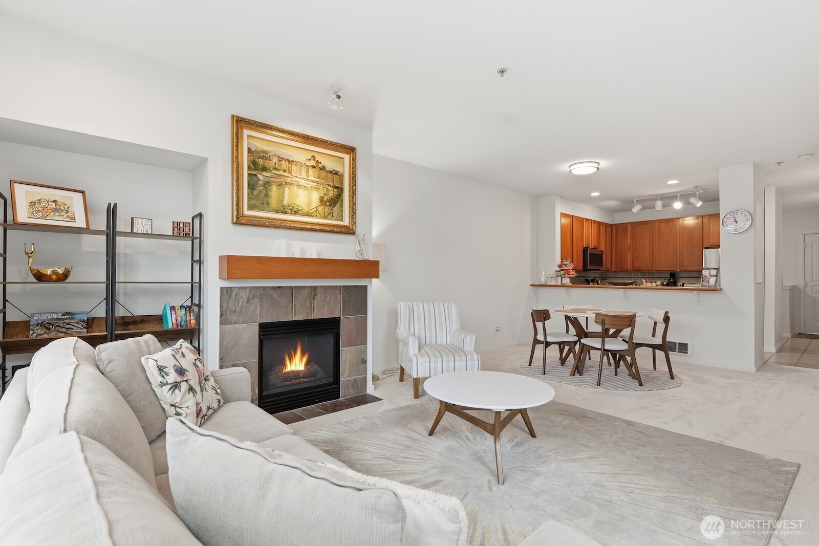 2000 Alaskan Way #553, Seattle, WA 98121