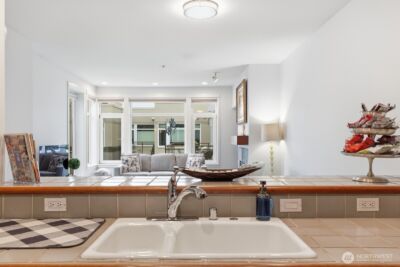 2000 Alaskan Way #553, Seattle, WA 98121 - Photo 15