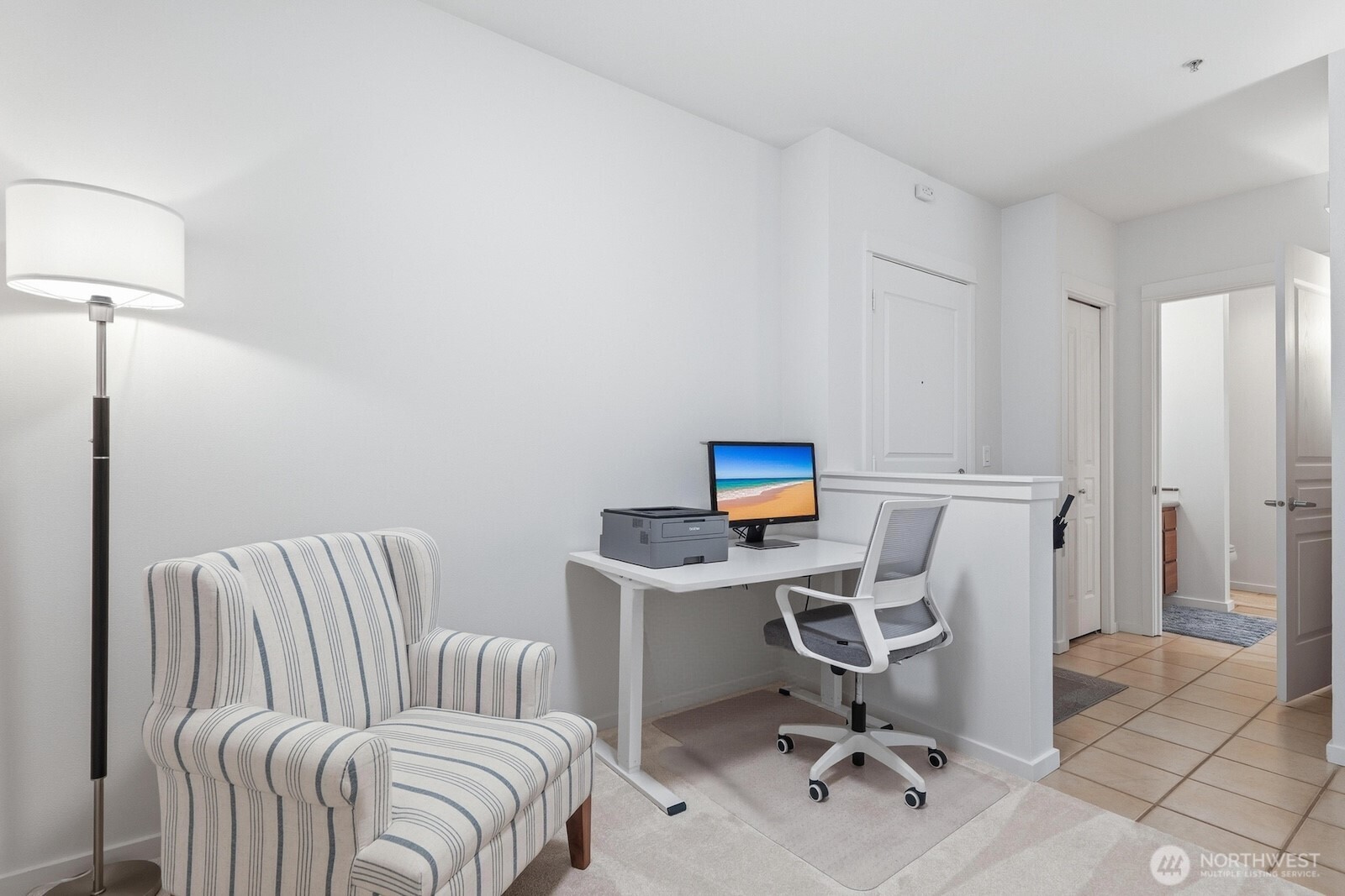 2000 Alaskan Way #553, Seattle, WA 98121