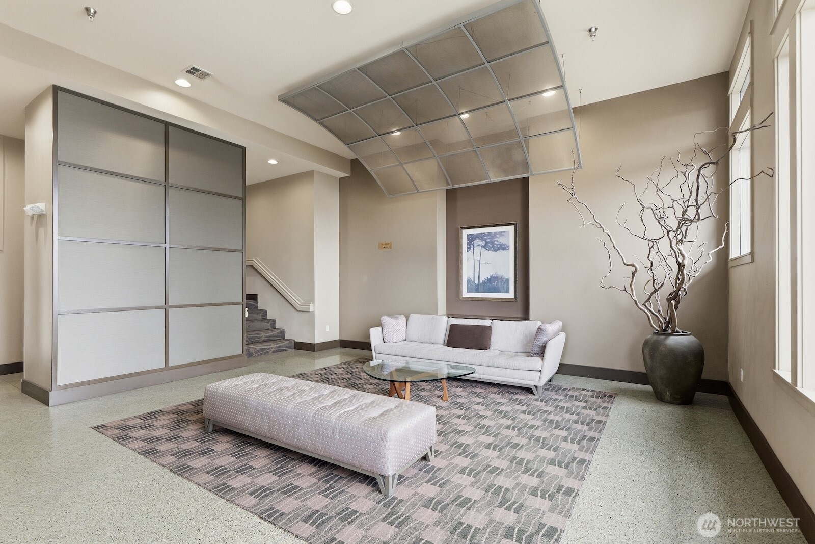 2000 Alaskan Way #553, Seattle, WA 98121