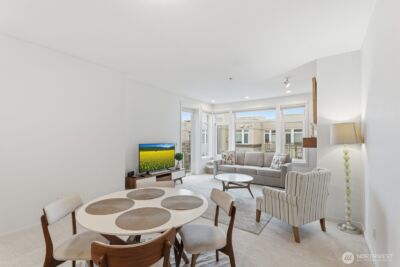 2000 Alaskan Way #553, Seattle, WA 98121 - Photo 9