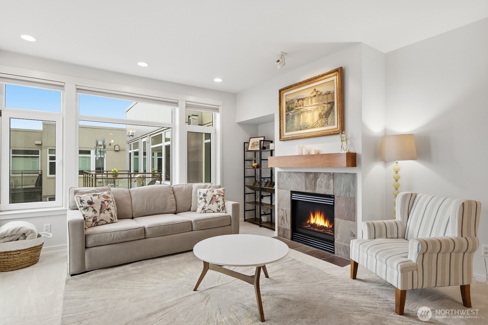 2000 Alaskan Way #553, Seattle, WA 98121