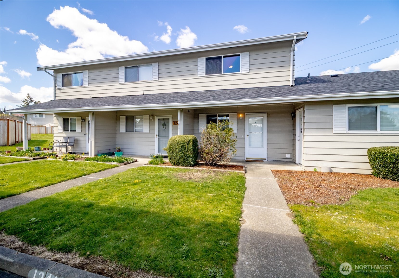 12416 SE 272nd ## C, Kent, WA 98030