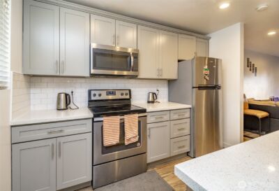 12416 SE 272nd ## C, Kent, WA 98030 - Photo 4