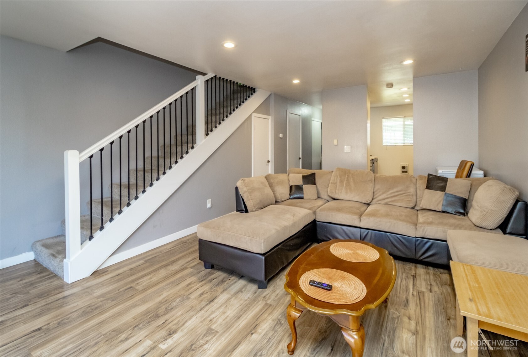 12416 SE 272nd ## C, Kent, WA 98030