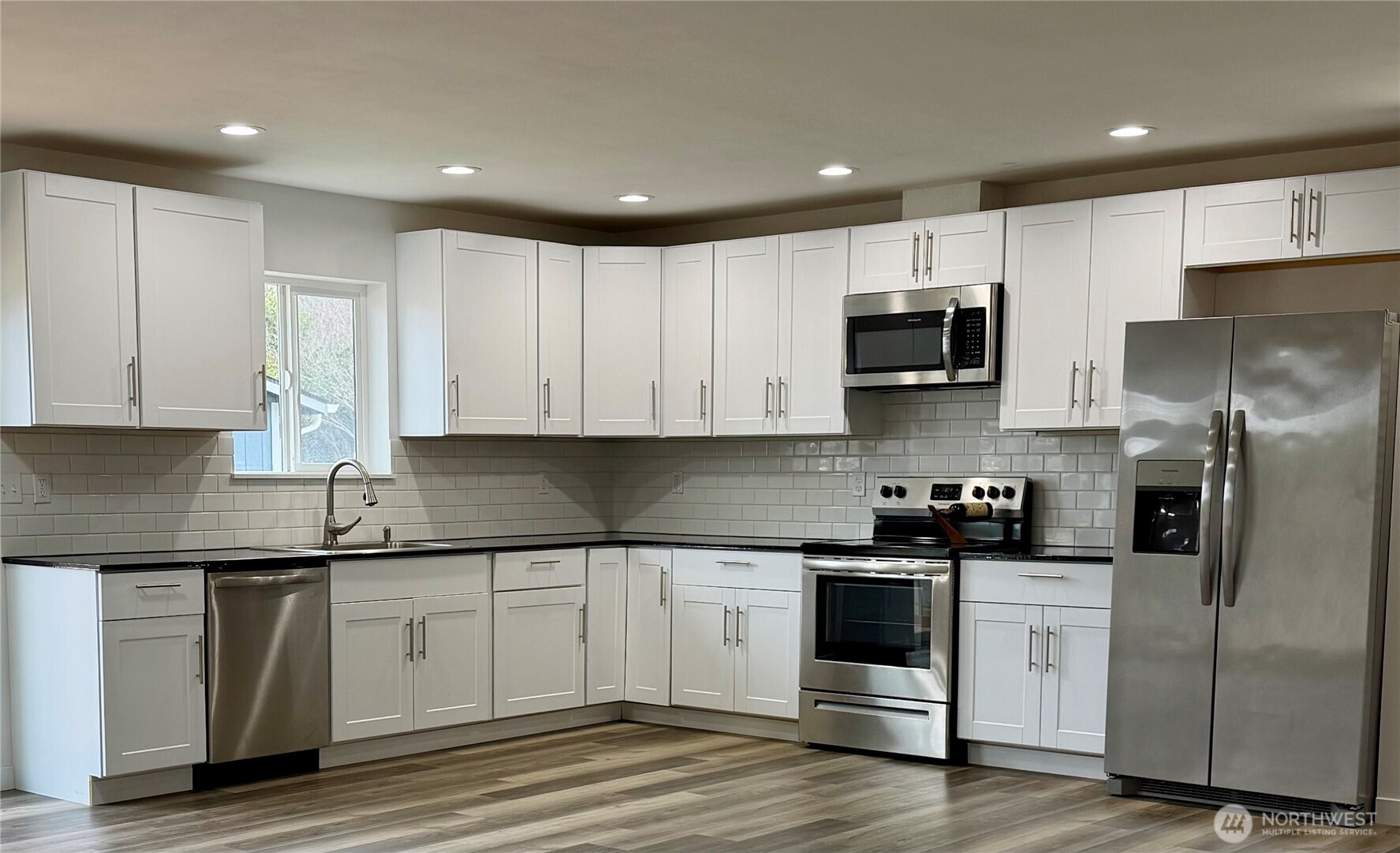 117 N Wynoochee Drive SW, Ocean Shores, WA 98569