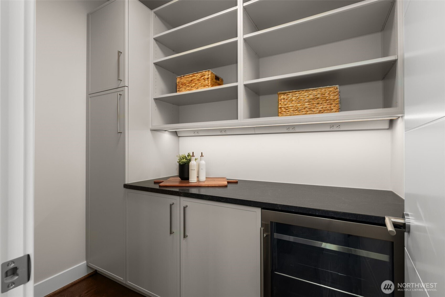 6038 50 Avenue NE, Seattle, WA 98115