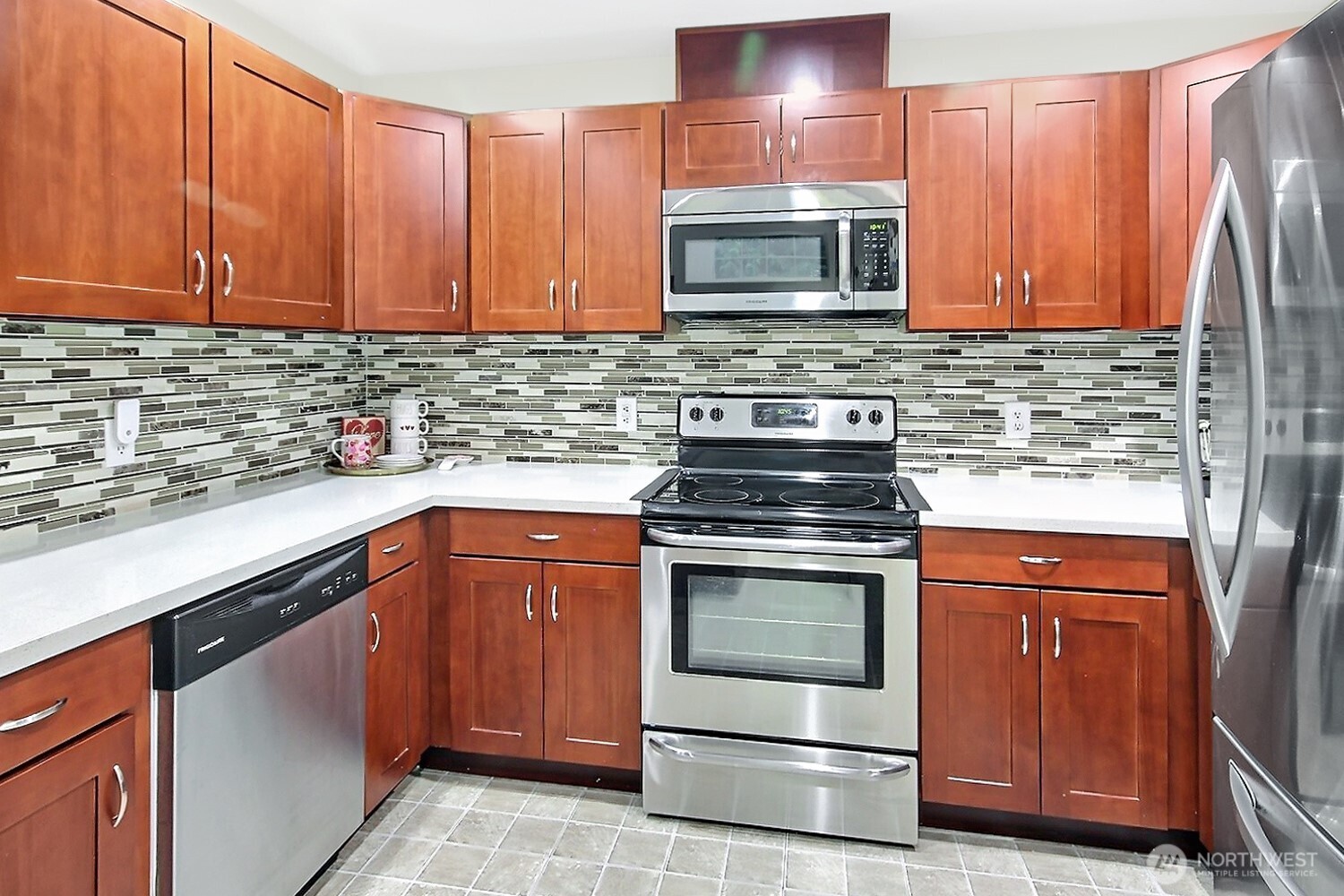 5921 S 234th Place , Kent, WA 98032