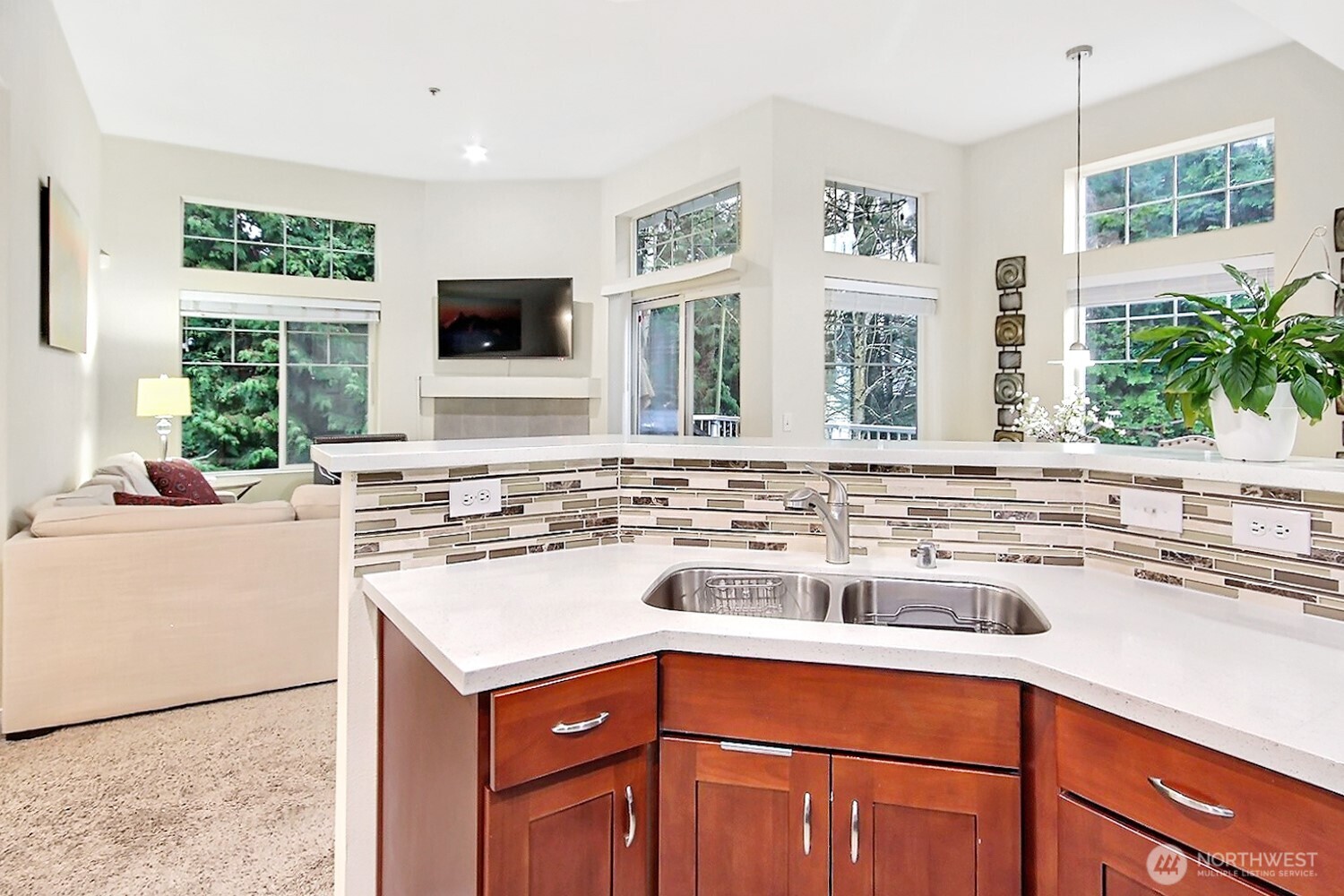 5921 S 234th Place , Kent, WA 98032