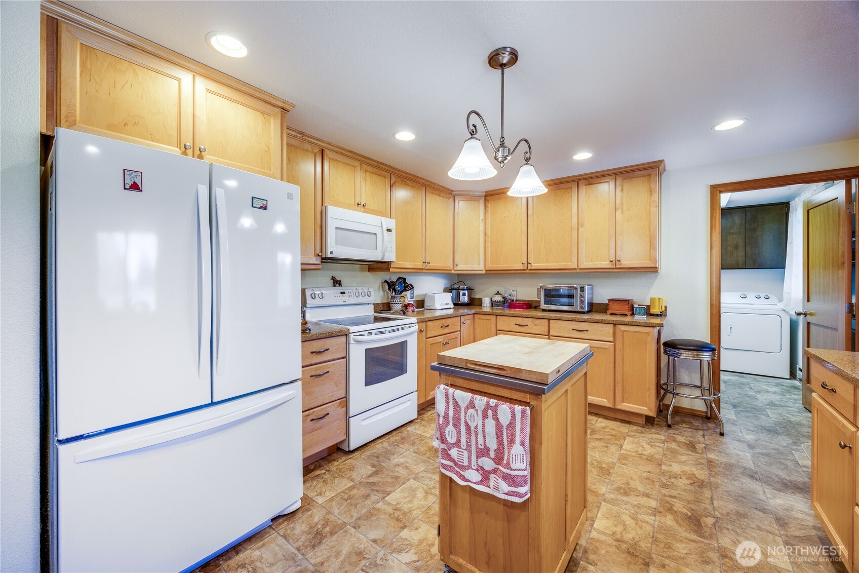 70 Starry Road , Sequim, WA 98382