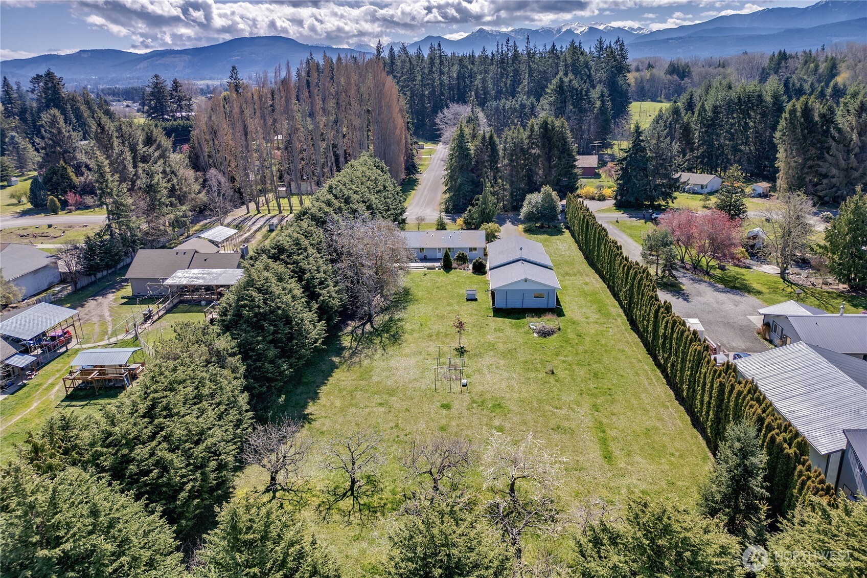 70 Starry Road , Sequim, WA 98382