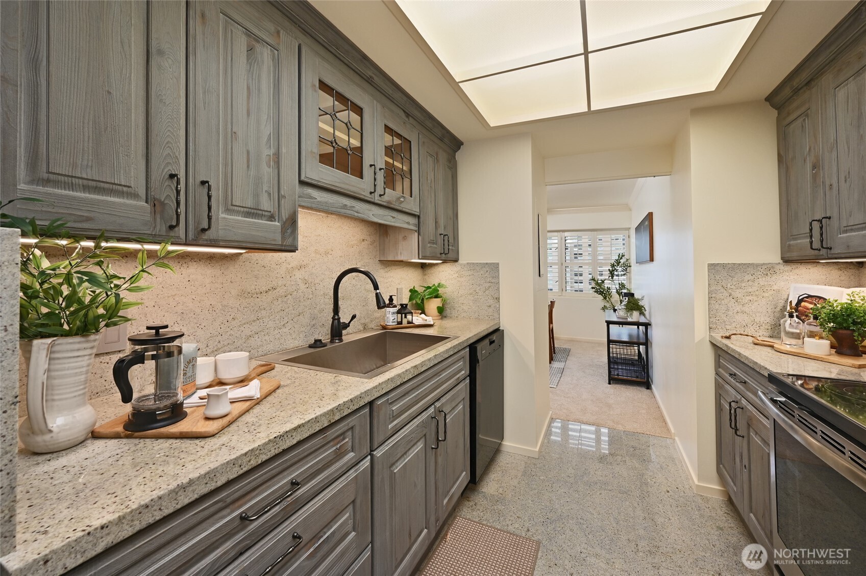 1301 Spring Street #6D, Seattle, WA 98104