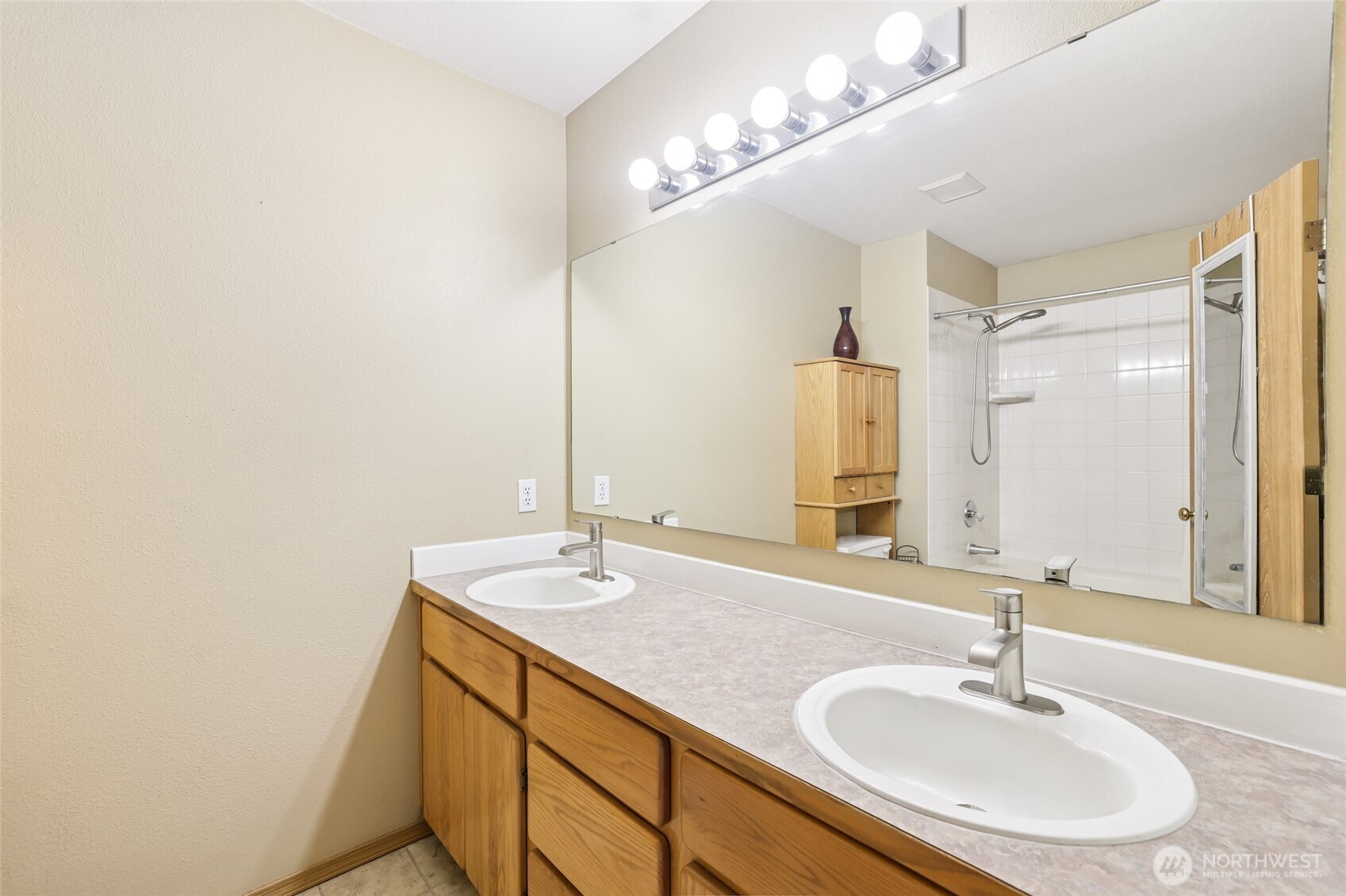 8701 198th Street E, Spanaway, WA 98387