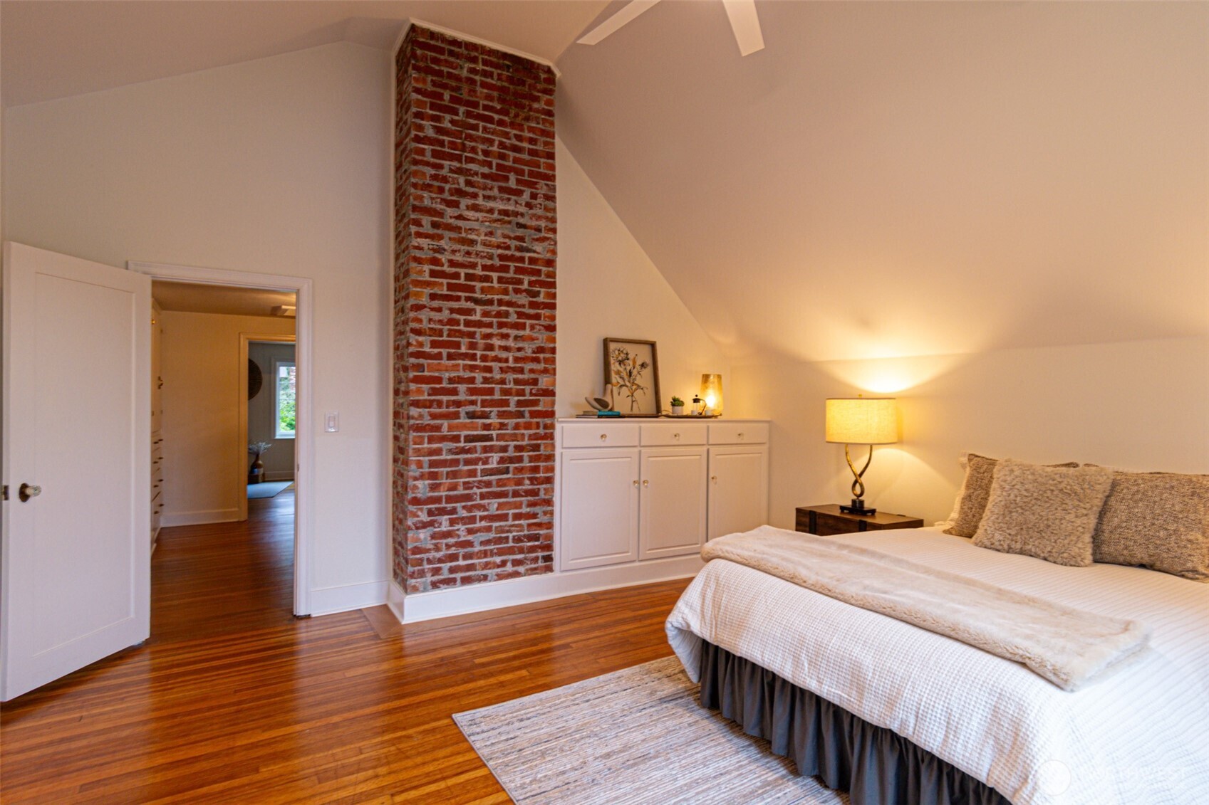 10826 Meadow Road SW, Lakewood, WA 98499