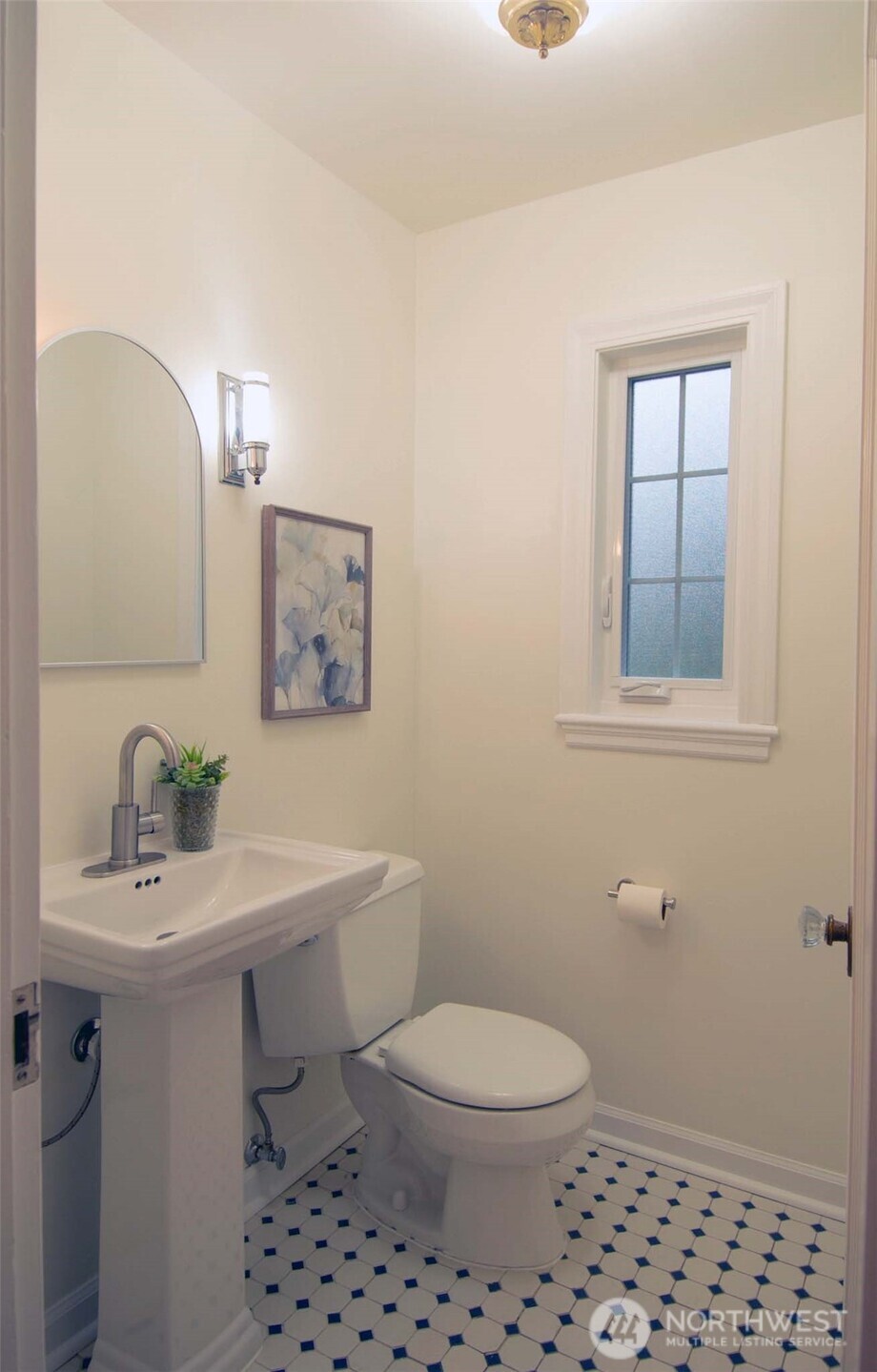 10826 Meadow Road SW, Lakewood, WA 98499