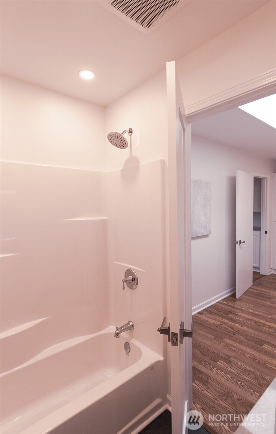 10826 Meadow Road SW, Lakewood, WA 98499