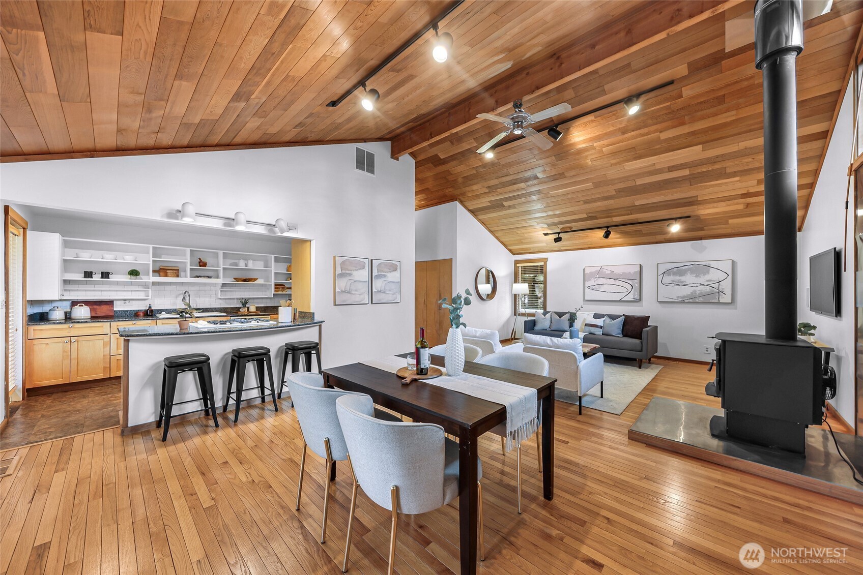 12214 NE 97th Street , Kirkland, WA 98033