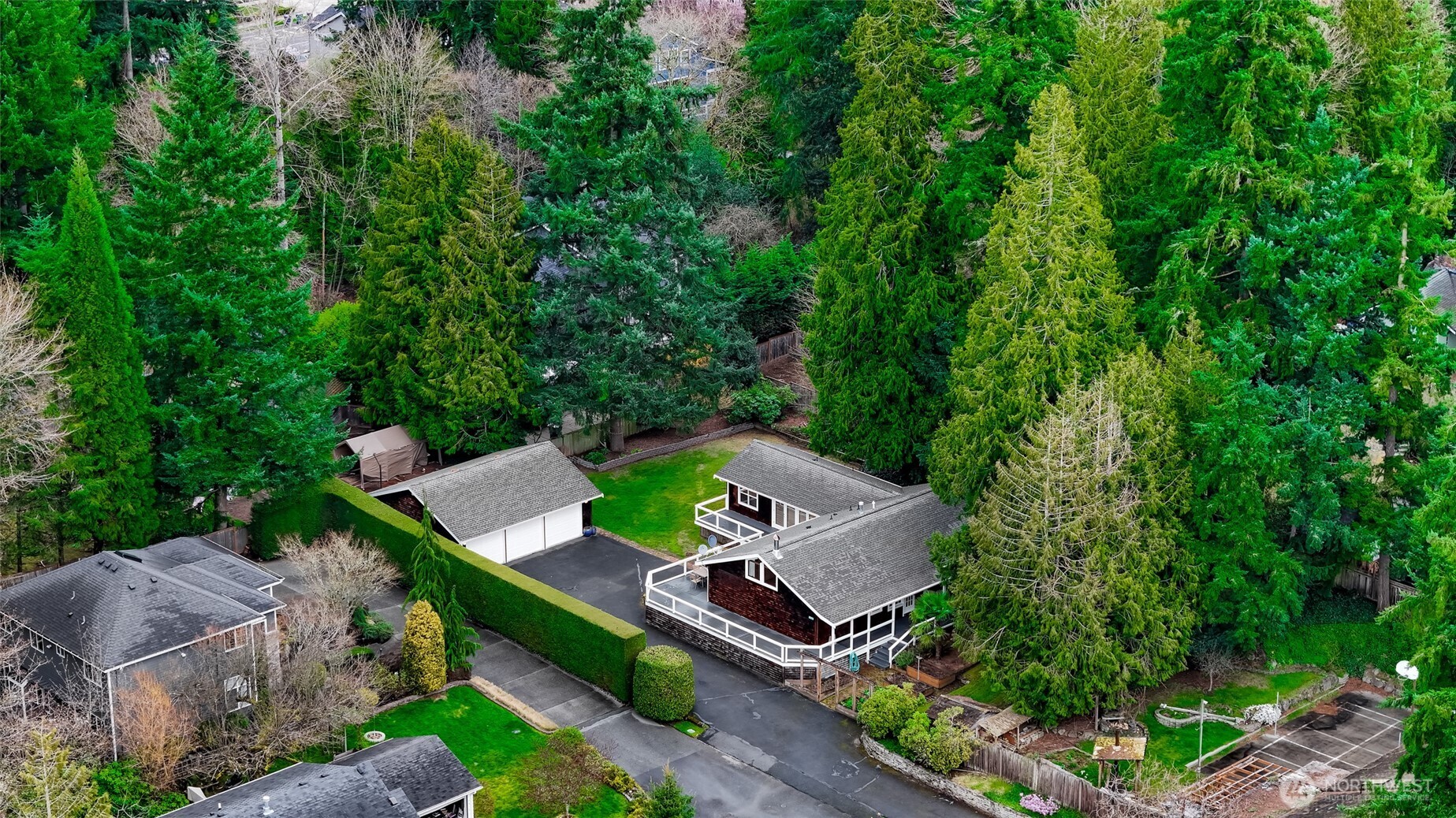 12214 NE 97th Street , Kirkland, WA 98033