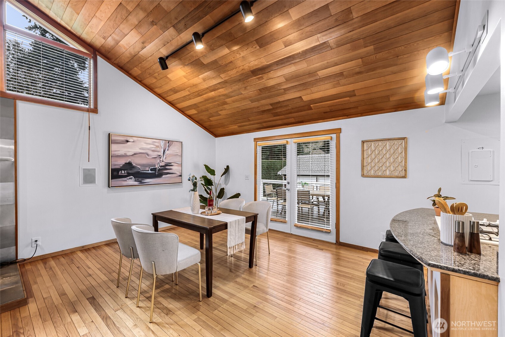 12214 NE 97th Street , Kirkland, WA 98033