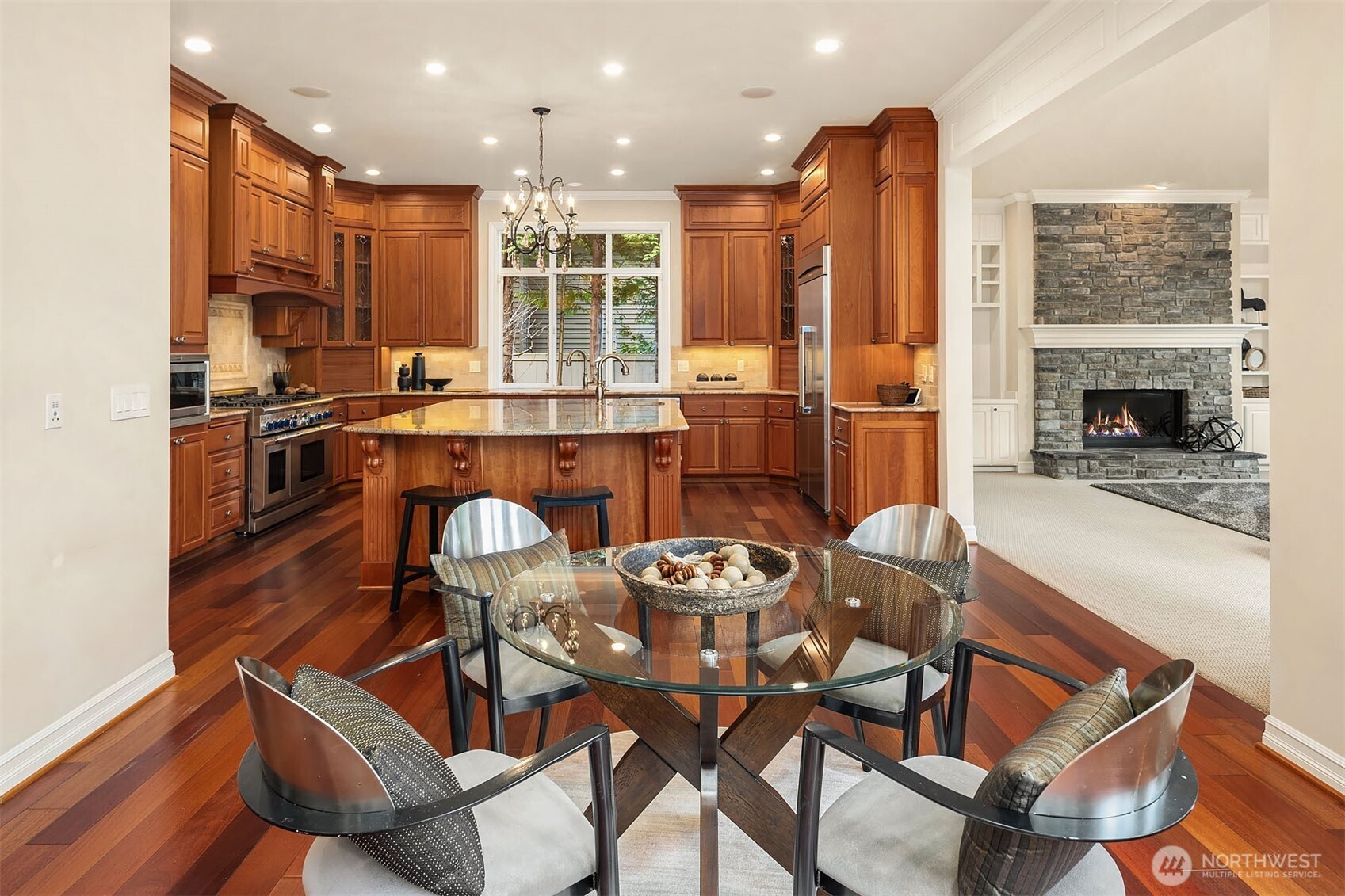 2330 279th Drive SE, Sammamish, WA 98027