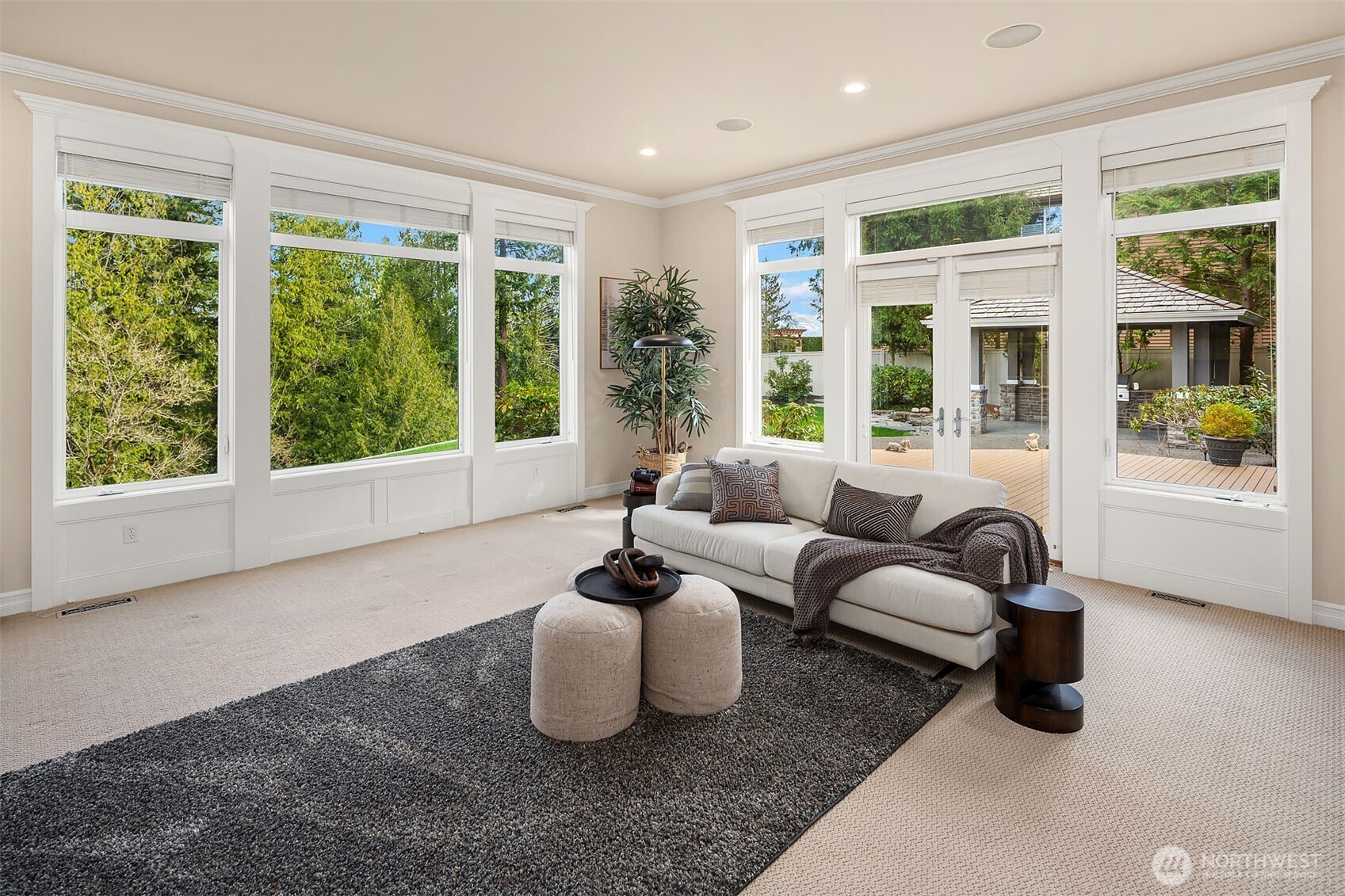 2330 279th Drive SE, Sammamish, WA 98027