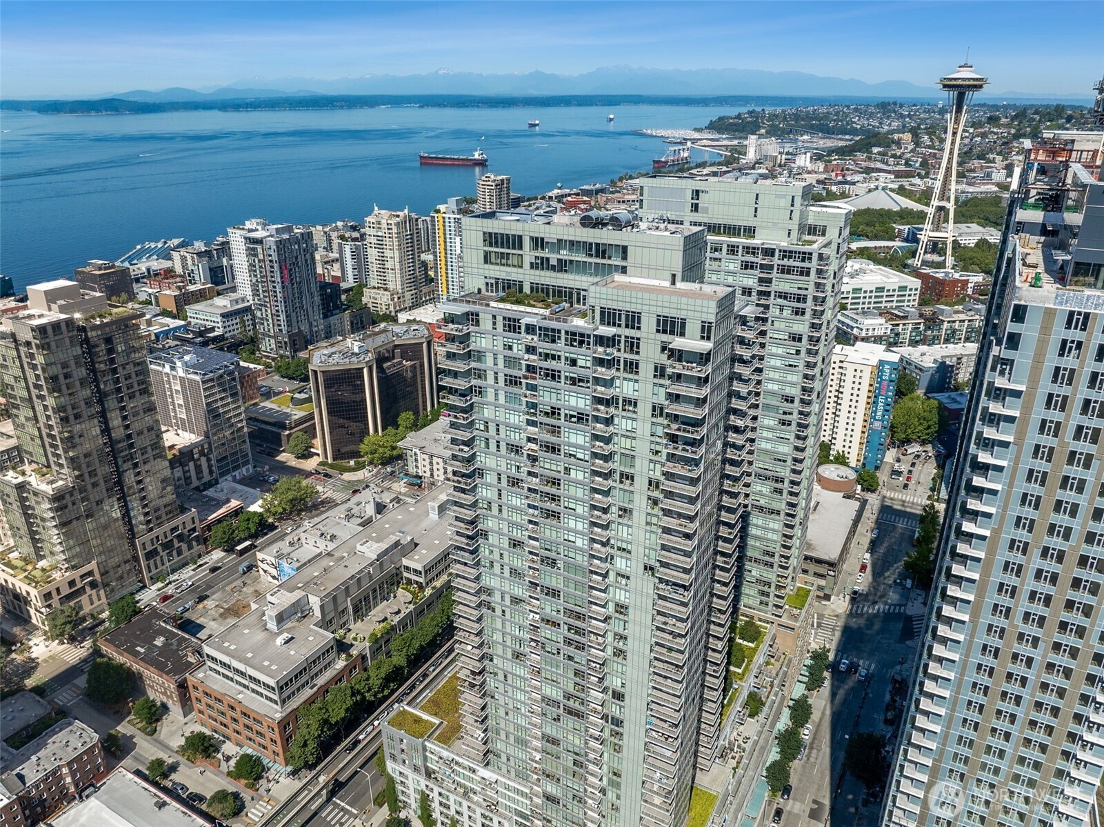 588 Bell Street #606S, Seattle, WA 98121