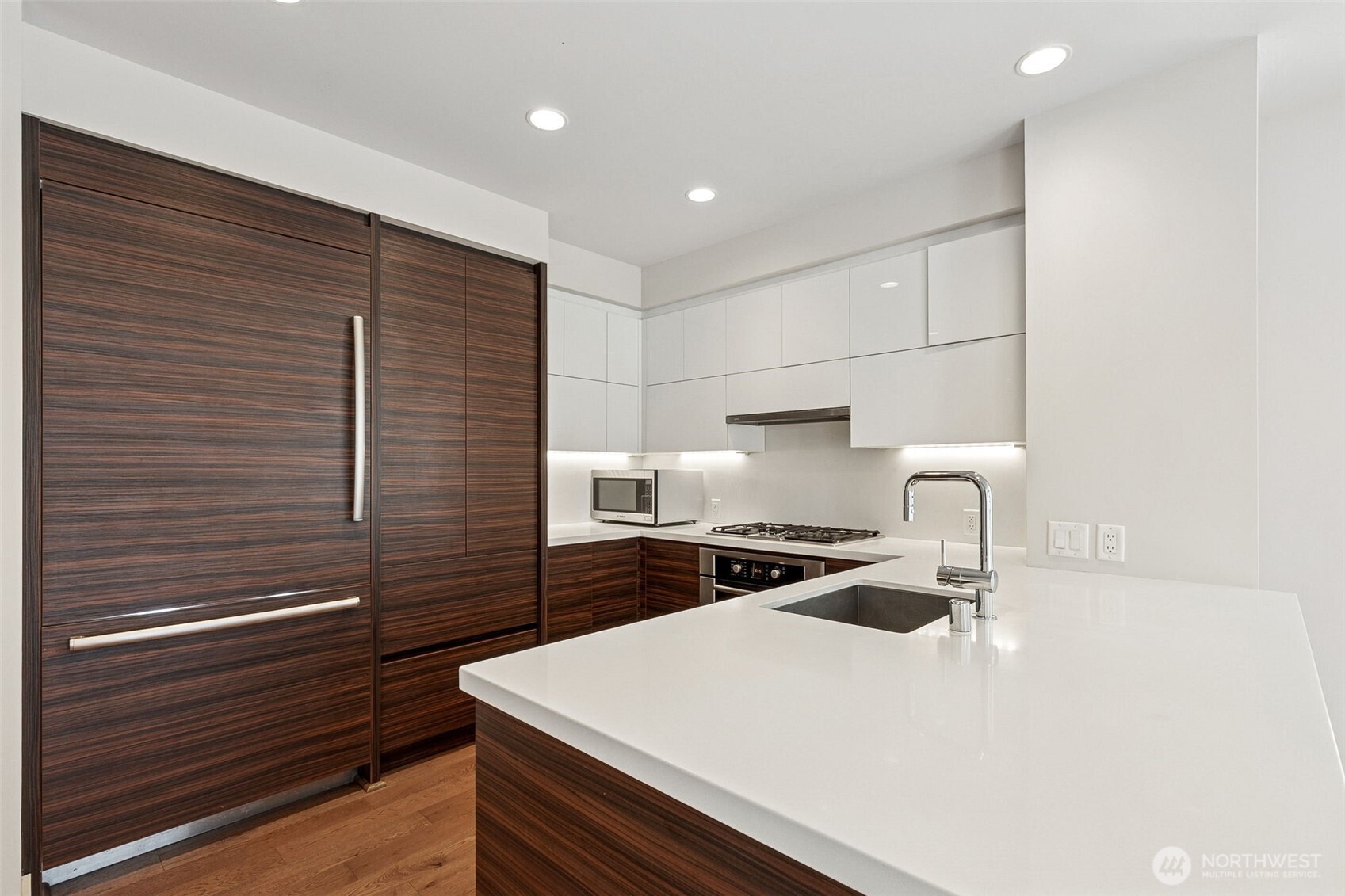 588 Bell Street #606S, Seattle, WA 98121