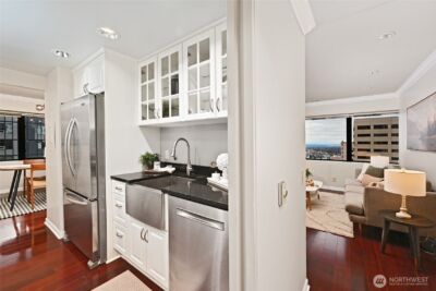 1301 Spring Street #16C, Seattle, WA 98104 - Photo 10