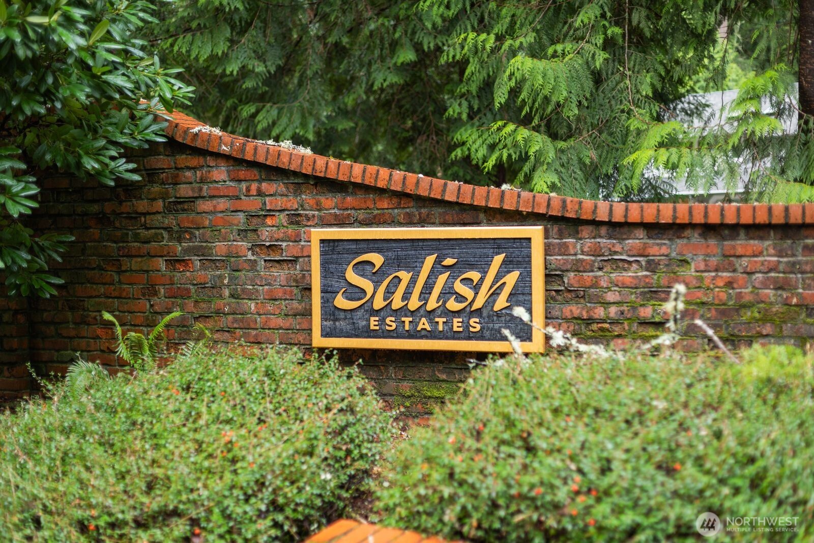 22720 NE 46th Street , Redmond, WA 98053-8205