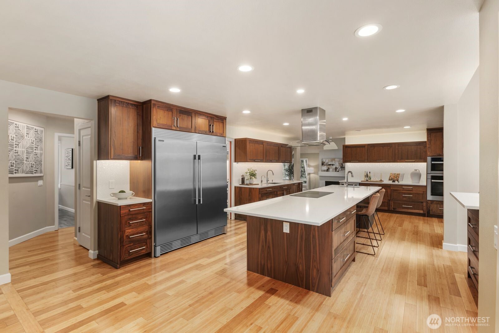 22720 NE 46th Street , Redmond, WA 98053-8205