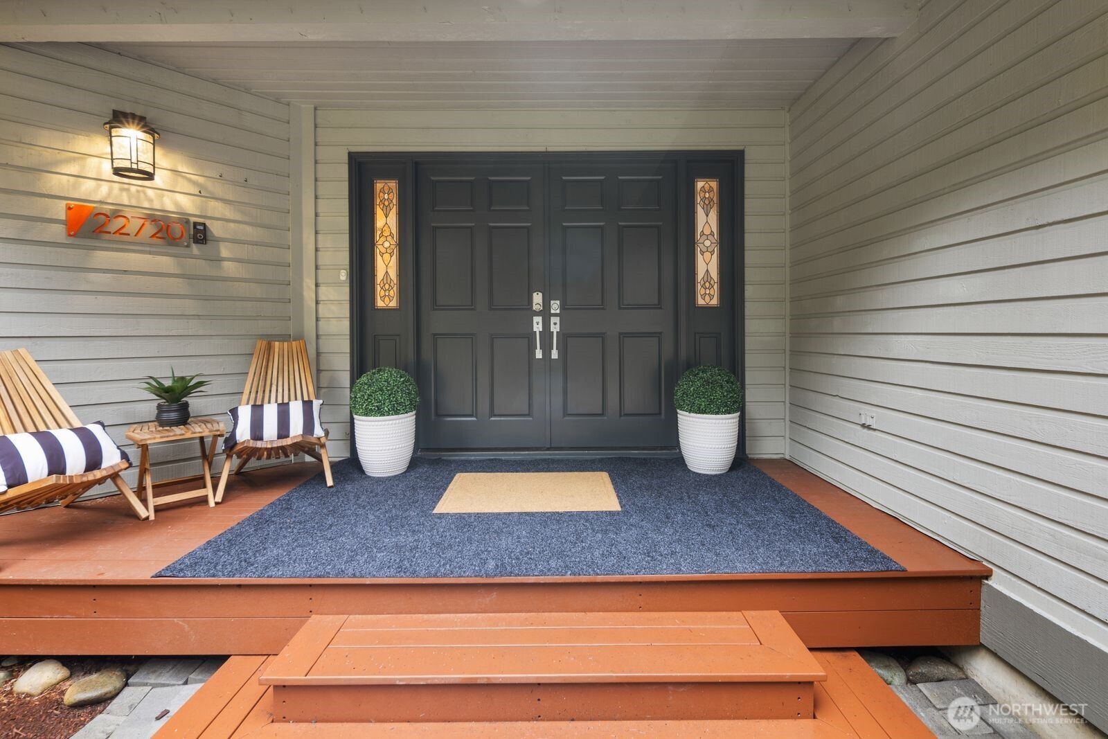 22720 NE 46th Street , Redmond, WA 98053-8205