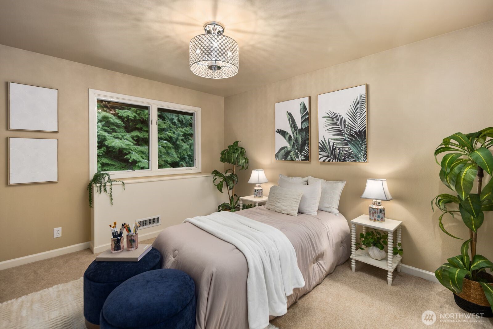 22720 NE 46th Street , Redmond, WA 98053-8205