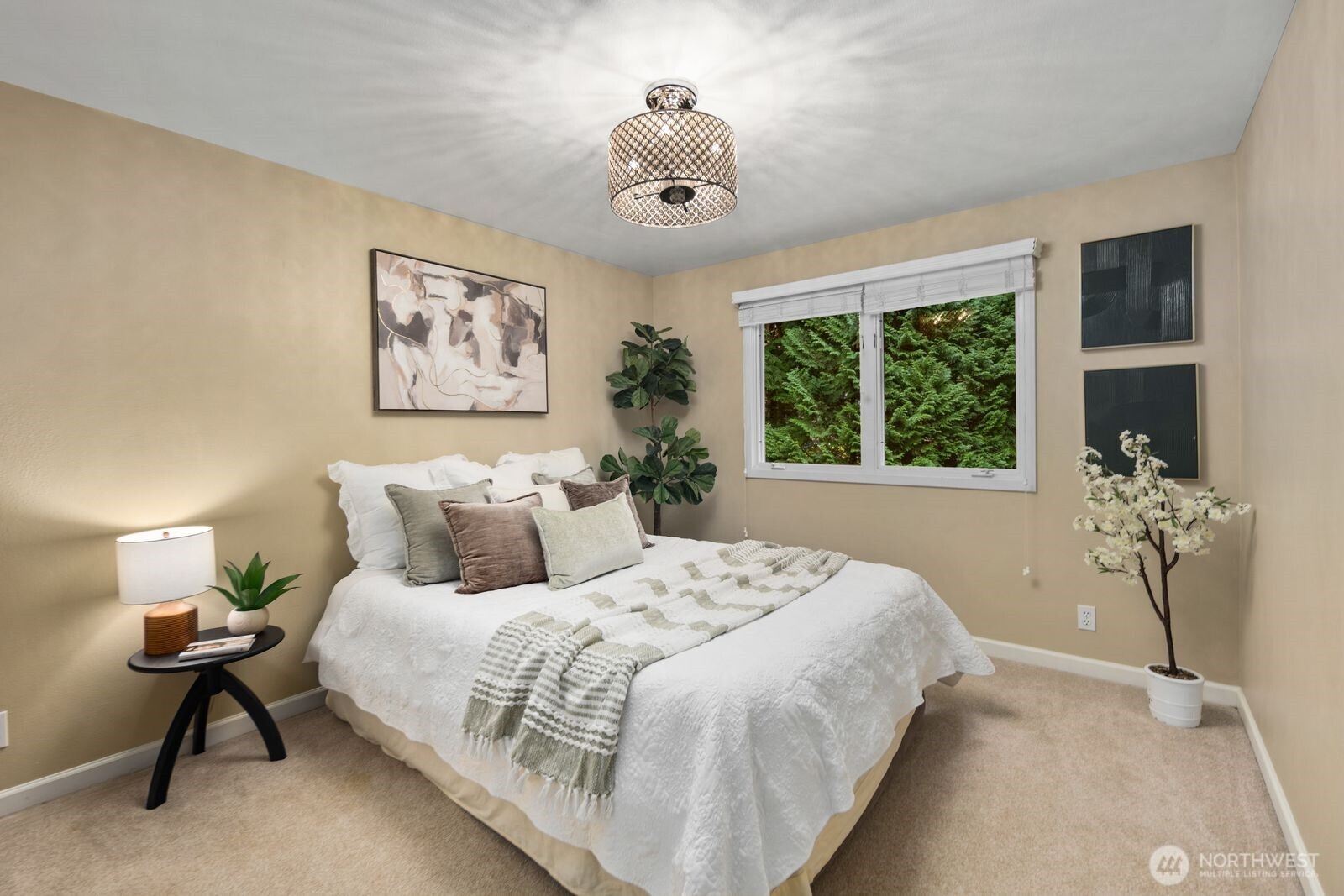 22720 NE 46th Street , Redmond, WA 98053-8205