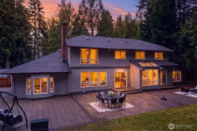 22720 NE 46th Street , Redmond, WA 98053-8205
