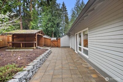 22720 NE 46th Street , Redmond, WA 98053-8205 - Photo 33