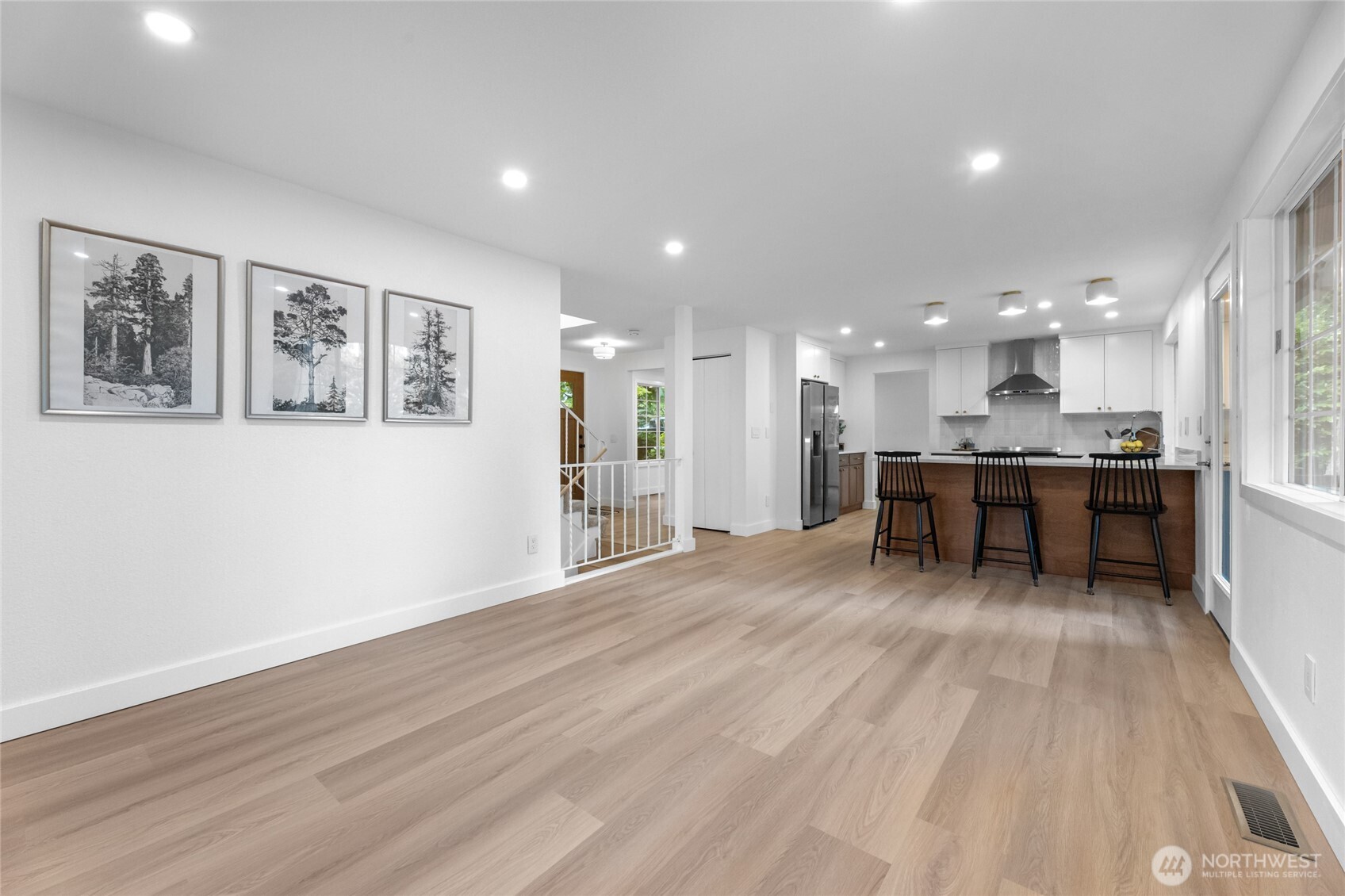 17106 NE 31st Place , Bellevue, WA 98008-2004
