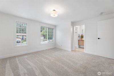 17106 NE 31st Place , Bellevue, WA 98008-2004 - Photo 19