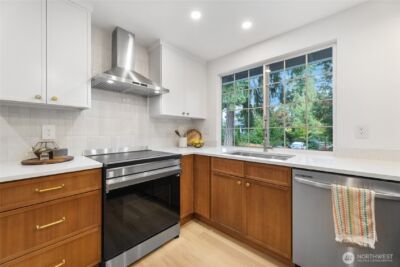 17106 NE 31st Place , Bellevue, WA 98008-2004 - Photo 10