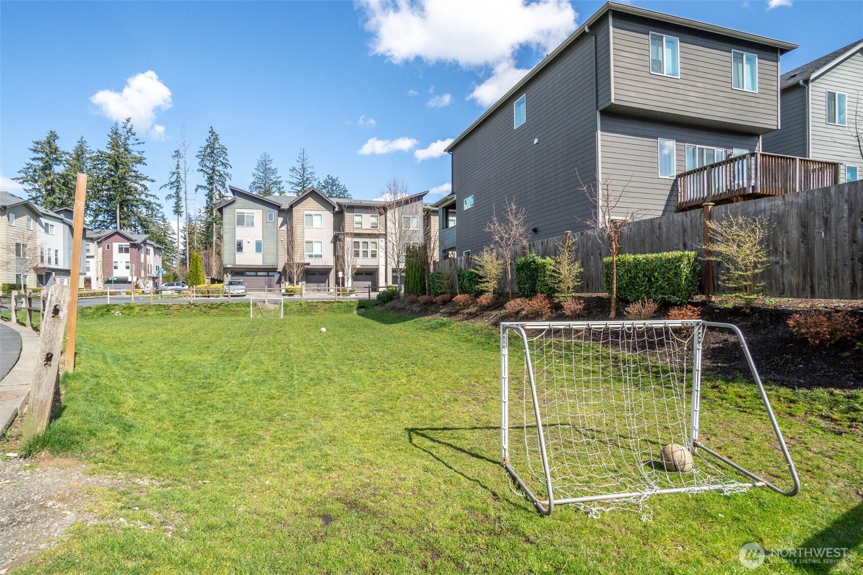 2021 129th Place SW #F, Everett, WA 98204